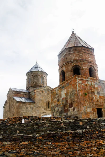 Tsminda Sameba Iglesia Santísima Trinidad Cerca Aldea Kazbegi Gergeti Iglesia — Foto de Stock