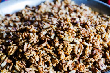 Yakın plan kabuklu ceviz.