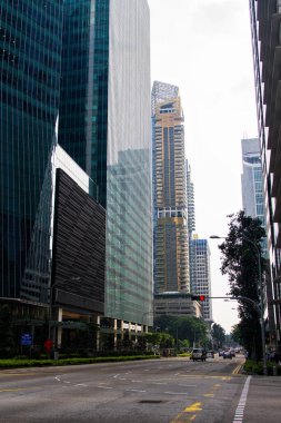 13 Kasım 2013 'te Singapur' da Marina Körfezi 'ndeki gökdelenlerin görüntüsü. Singapur dünyanın dördüncü önde gelen finans merkezi..