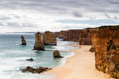 12 Havari, Büyük Okyanus Yolu 'nun ünlü simgesi, Victoria, Avustralya