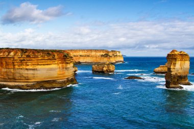 12 Havari, Büyük Okyanus Yolu 'nun ünlü simgesi, Victoria, Avustralya