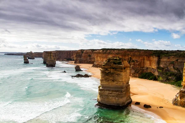 12 Havari, Büyük Okyanus Yolu 'nun ünlü simgesi, Victoria, Avustralya
