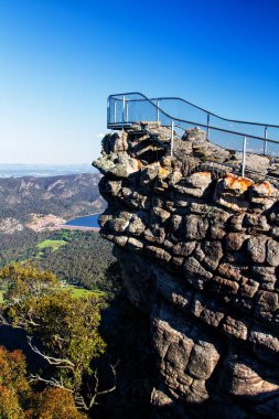 Grampian Ulusal Parkı, Victoria, Avustralya 'nın sırtları boyunca.