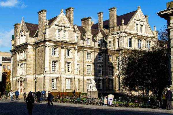 Dublin Νοεμβριου Trinity College Είναι Παλαιότερο Πανεπιστήμιο Της Ιρλανδίας Που — Φωτογραφία Αρχείου