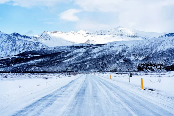 Impressionante Paesaggio Innevato Sulla Tangenziale Islanda — Foto Stock