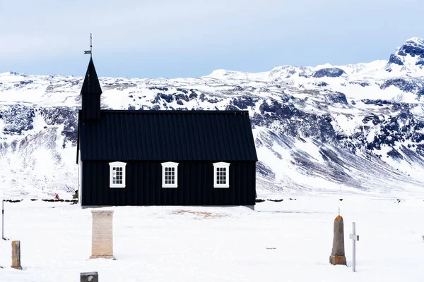 Schöne Minimalistische Ansicht Der Schwarzen Budir Kirche Auf Der Halbinsel — Stockfoto