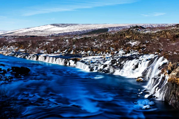 Wodospady Barnafoss Hraunfossar Zimą Długa Ekspozycja Jeden Najpopularniejszych Wodospadów Islandii — Zdjęcie stockowe