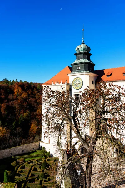 Old Castle Pieskowa Skala Which Located Just Few Kilometer Krakow — Stock Photo, Image