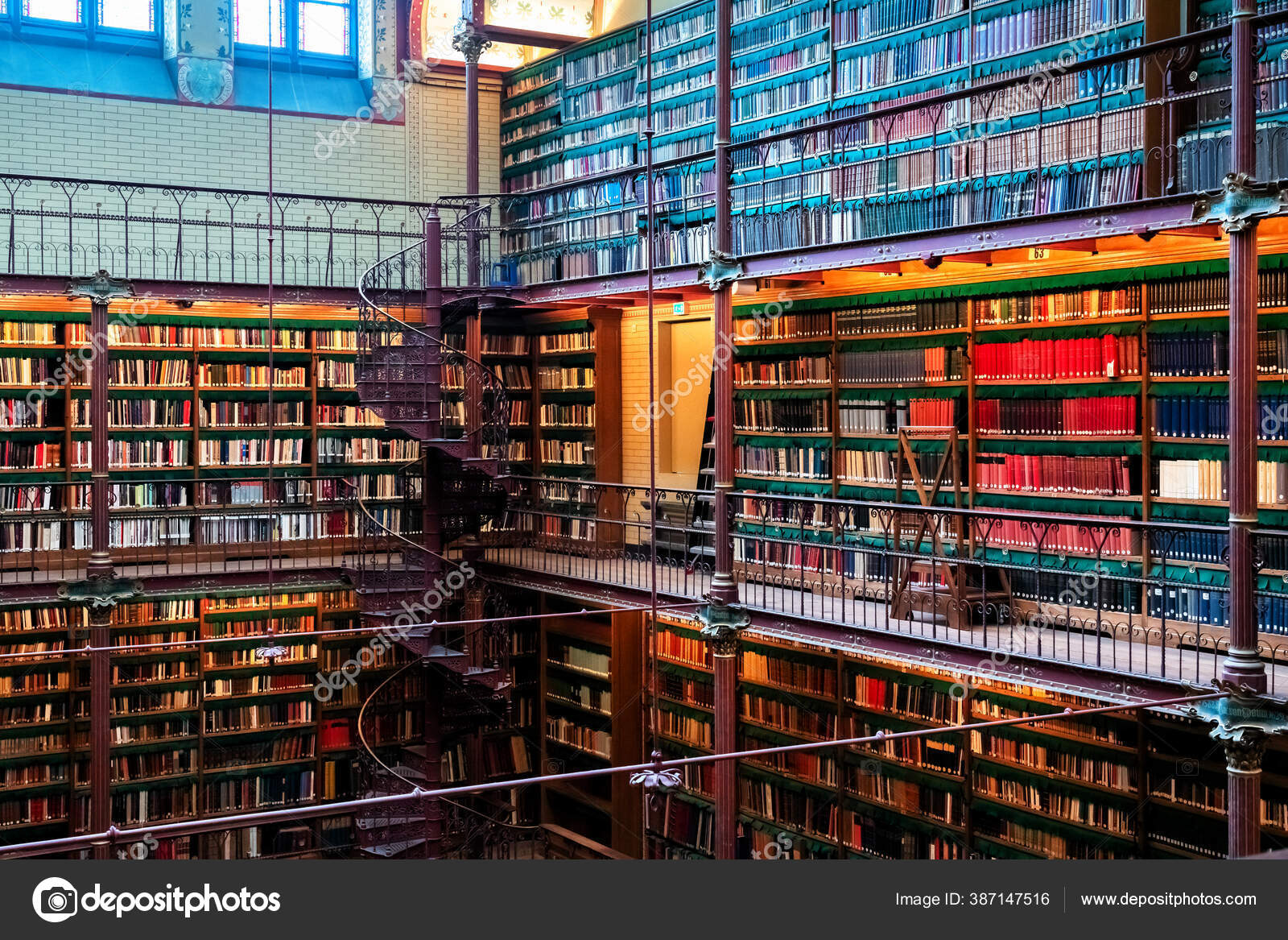 図書館写真素材 ロイヤリティフリー図書館画像 Depositphotos 図書館写真素材 ロイヤリティフリー図書館画像 Depositphotos