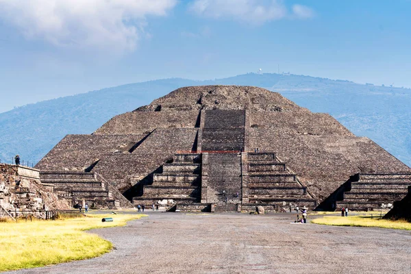 Vista Das Pirâmides Antiga Cidade Mesoamericana Teotihuacan México Localizada Vale — Fotografia de Stock