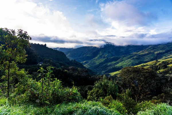 コロンビア 南米の田舎の山々と高地のパノラマビュー — ストック写真
