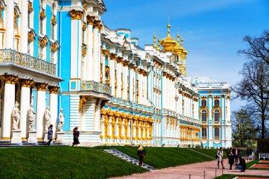 PUSHKIN, RUSSIA - 28 Nisan 2019: Tsarskoe Selo 'daki Catherine Sarayı, Puşkin, St. Petersburg, Rusya