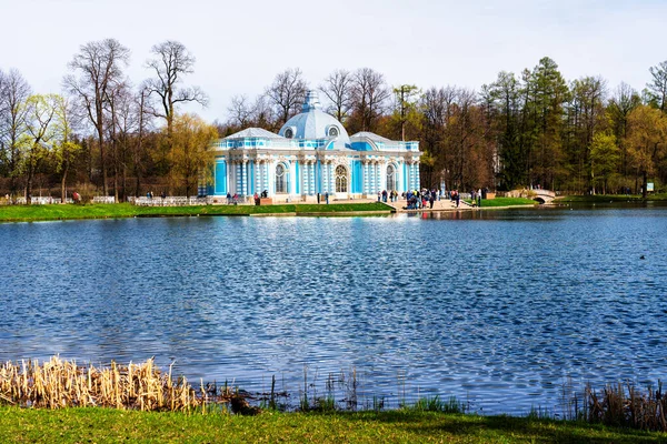 Sankt Petersburg Rusia Abr 2019 Pabellón Gruta Parque Catherine Tsarskoe —  Fotos de Stock