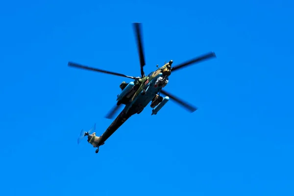 Helicópteros Ataque Força Aérea Russa Mil Voo — Fotografia de Stock