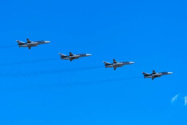 MOSCOW, RUSSIA - 4 Mayıs 2019: Sukhoi Su-25 savaş uçakları Zafer Günü (Den Pobedy) hava gösterisine hazırlanıyor