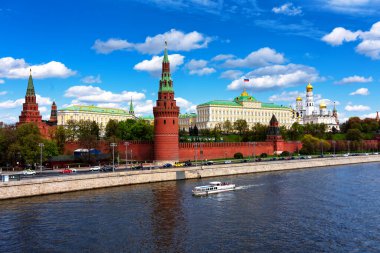 Köprüden Moskova Kremlin manzarası, Rusya