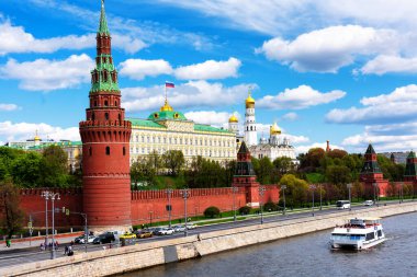 Köprüden Moskova Kremlin manzarası, Rusya