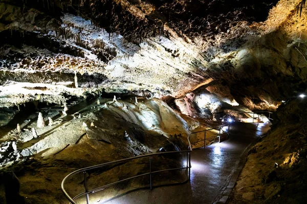 Belianska Mağarası Galerisi - Slovakya 'daki Belianske Tatras' ın doğu bölümü