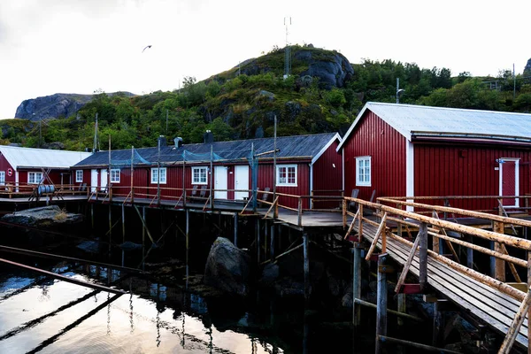 Nusfjord Harbor Colorful Red Fishing Houses Sailing Boat Peaceful Evening — Stock Photo, Image