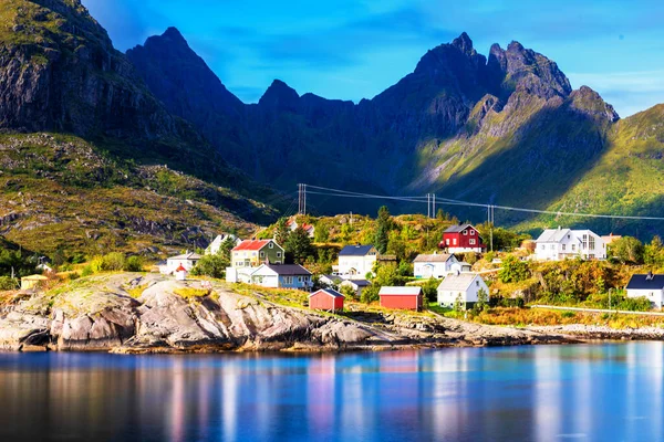 Vesnice Tind Reine Souostroví Lofoten Nordland Norsko Lofoten Oblíbenou Turistickou — Stock fotografie