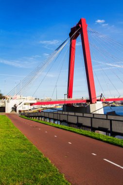 Hollanda Rotterdam 'daki Willemsbrug Köprüsü
