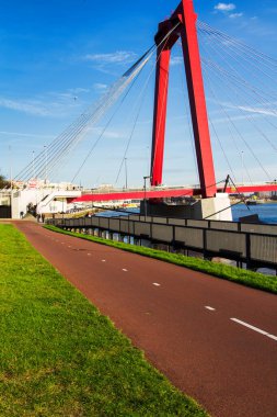 Hollanda Rotterdam 'daki Willemsbrug Köprüsü