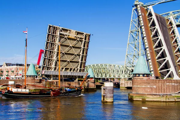 Rotterdam Netherlands November Old Drawbridge Upright Position While Sail Ship — Stock Photo, Image