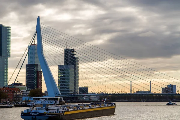 Rotterdam Paesi Bassi Novembre Barge Container Ship Rotterdam Paesi Bassi — Foto Stock