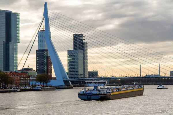 Rotterdam Pays Bas Novembre Barge Navire Porte Conteneurs Rotterdam Pays — Photo