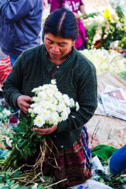 Chichicastenango, Guatemala 'da El Calvario Kilisesi önünde, 26 Nisan 2014