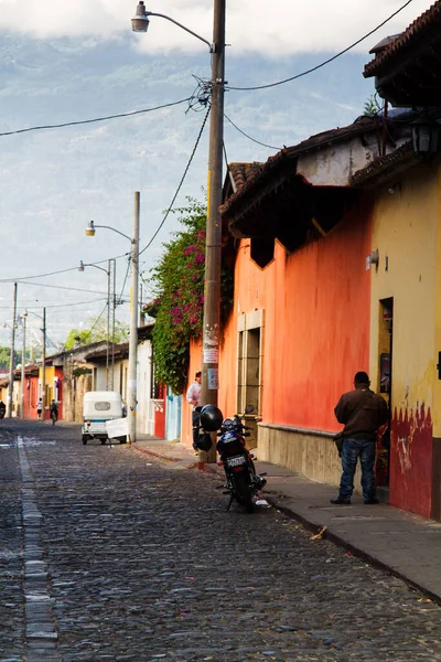 Antigua Guatemala Abril Vista Edificios Colores Coloniales Antigua Guatemala Abril — Foto de Stock