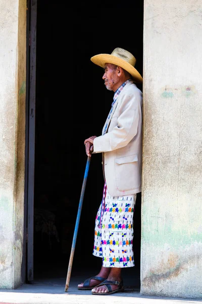 San Pedro Laguna Guatemala April Mycket Gammal Man Traditionella Majakläder — Stockfoto
