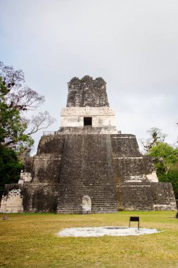 Tikal, Peten bölgesi, Guatemala, Orta Amerika 'daki Maya piramitleri
