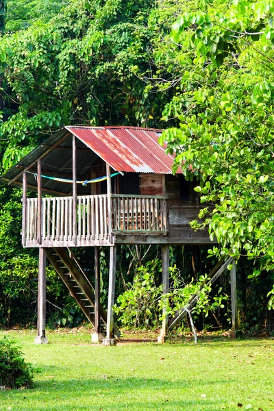 Haus Auf Stelzen Guatemala Mittelamerika — Stockfoto