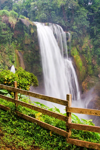 Cascata Pulhapanzak Honduras America Centrale — Foto Stock