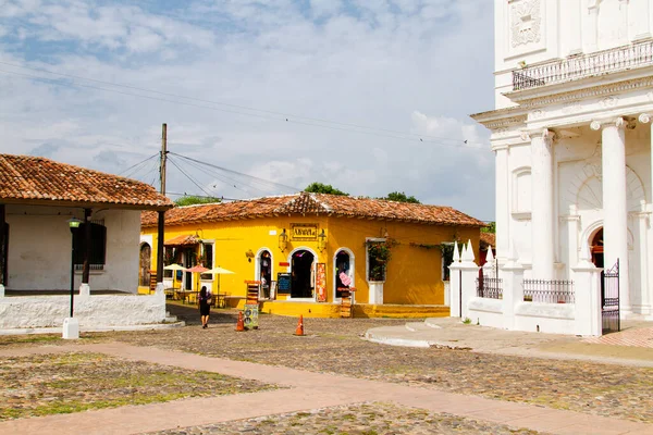 Suchitoto Salvador Maio Edifício Colorido Amarelo Brilhante Suchitoto Salvador Maio — Fotografia de Stock