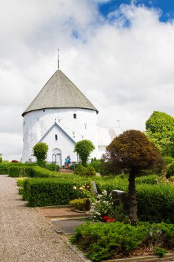 Nylars 'taki kilise, Danimarka' nın Bornholm kentindeki en eski 