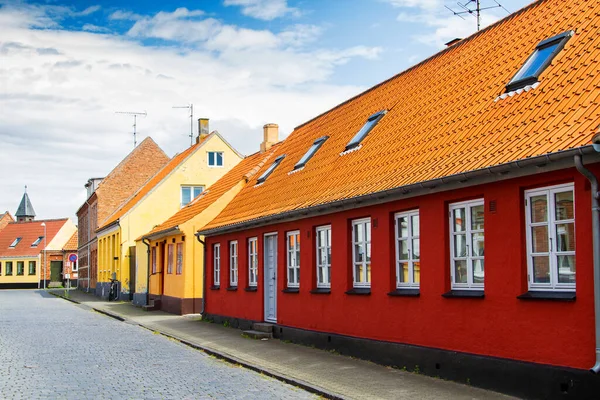 Vista Uma Rua Típica Ilha Bornholm Dinamarca — Fotografia de Stock