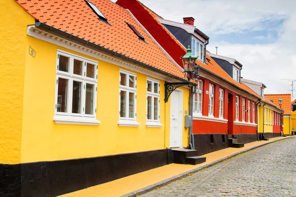 Vista Uma Rua Típica Ilha Bornholm Dinamarca — Fotografia de Stock