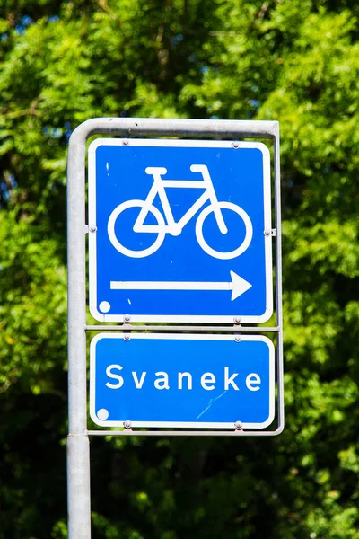 Señal Bicicleta Con Dirección Bornholm Dinamarca —  Fotos de Stock