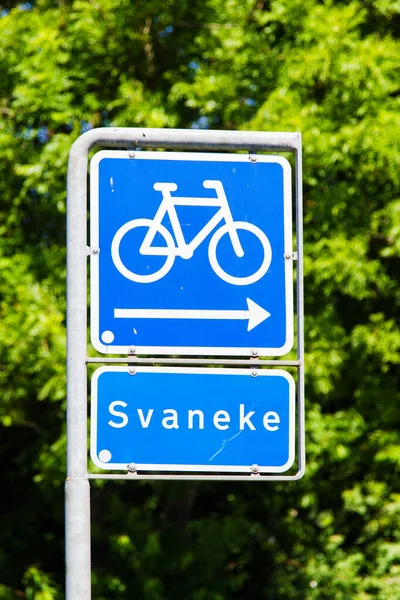 Señal Bicicleta Con Dirección Bornholm Dinamarca —  Fotos de Stock
