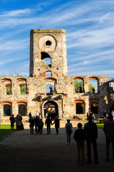 Ujazd Polónia Maio Krzyztopor Eng Cruzeiro Ruínas Castelo Ujazd Aldeia — Fotografia de Stock