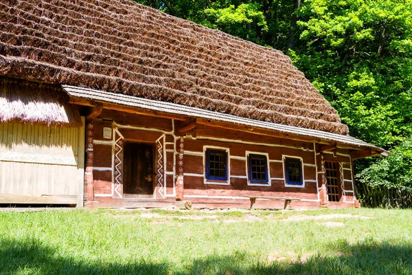 Alte Blockhütte Einem Ethnographischen Freilichtmuseum Krosno Polen Heritage Park Befindet — Stockfoto