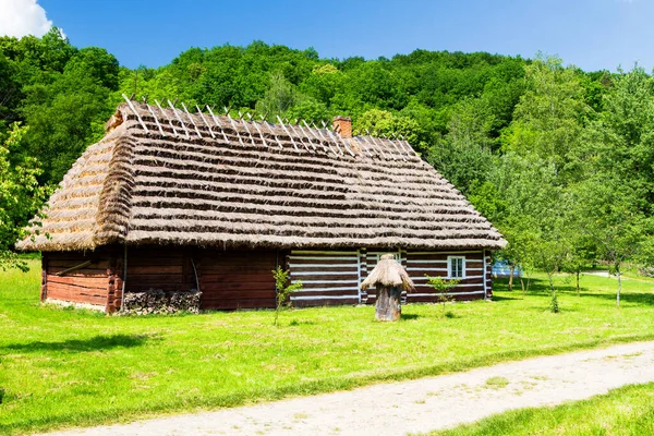 Alte Blockhütte Einem Ethnographischen Freilichtmuseum Krosno Polen Heritage Park Befindet — Stockfoto