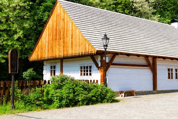 Alte Blockhütte Einem Ethnographischen Freilichtmuseum Krosno Polen Heritage Park Befindet — Stockfoto