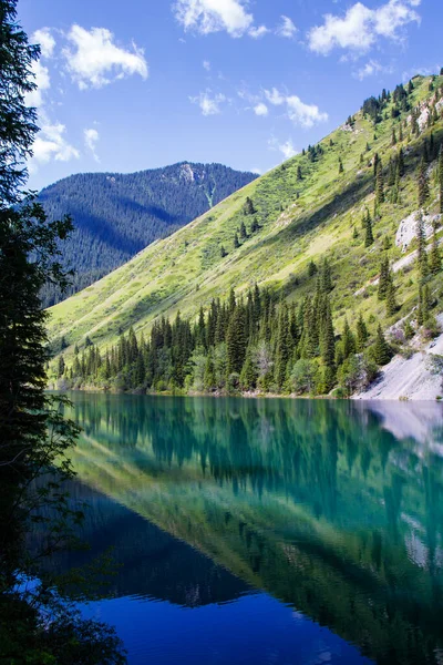 Beautiful View High Mountain Lake Kolsai Kazakhstan Tien Shan Mountains — Stock Photo, Image