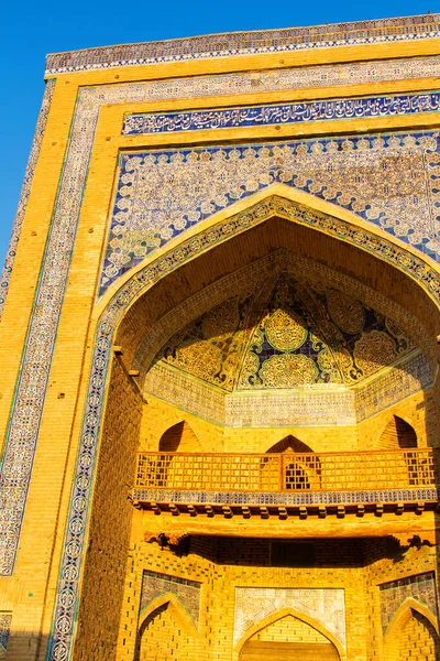 Madrassah Vid Solnedgången Khiva Uzbekistan Centralasien — Stockfoto