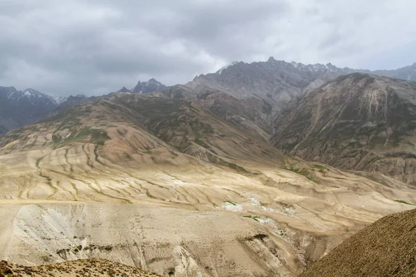 ทางหลวงแพมเพ ถนนผ าไหมมาร โปโลค Gorno งหว Badakhsan ทาจ สถาน นทร — ภาพถ่ายสต็อก