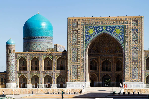 Samarkand Uzbekistan August Tilya Kori Madrasah Registan Samarkand Centralasien Den — Stockfoto