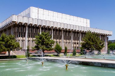 Özbekistan 'ın başkenti Taşkent' teki Oliy Majlis (Meclis) binası, Orta Asya
